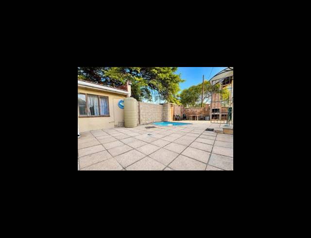 3 BEDROOM HOUSE FOR SALE IN BLUFF